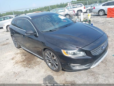 Volvo V60 2015