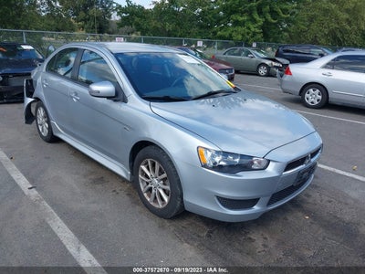 Mitsubishi Lancer 2015