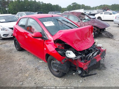 Mazda 2 2013