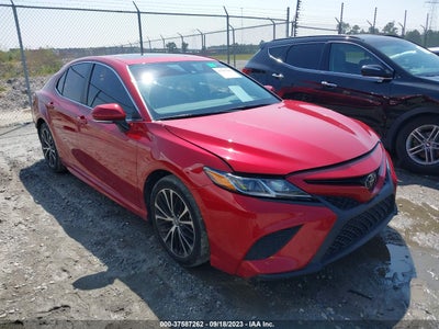 Toyota Camry 2019
