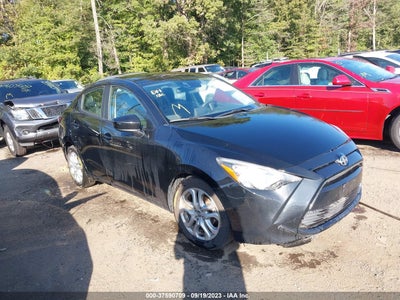 Scion Ia 2016