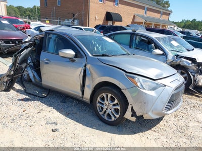 Scion Ia 2016