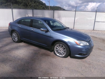 Chrysler 200 2011