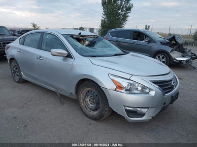 Nissan Altima 2015