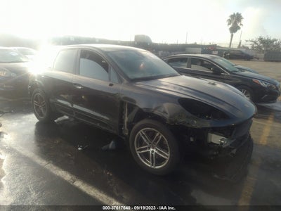 Porsche Macan 2021