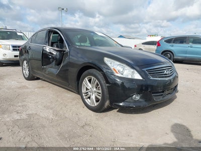 Infiniti G37 2012