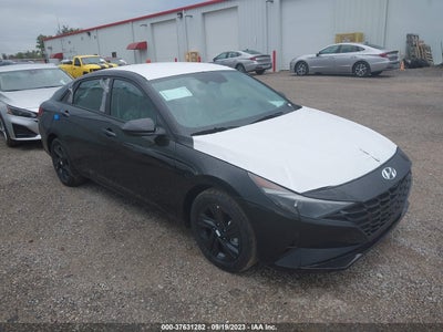 Hyundai Elantra 2023