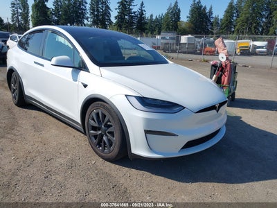 Tesla Model x 2023