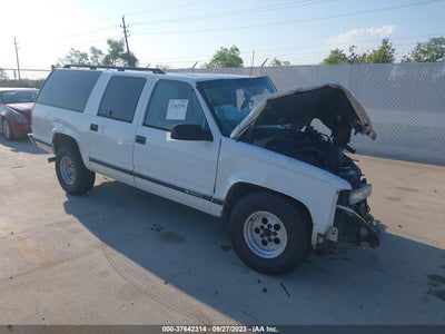 Chevrolet Suburban 1999