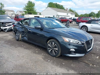 Nissan Altima 2019
