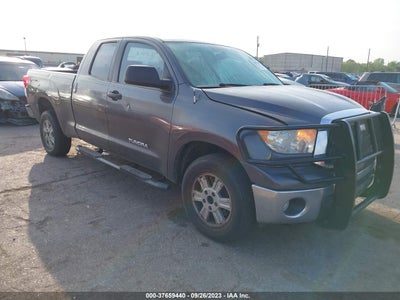 Toyota Tundra 2011
