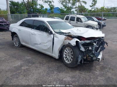 CHRYSLER 300 2013