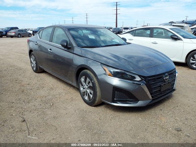 Nissan Altima 2024