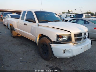Ram Dakota 2011