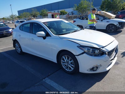 Mazda 3 2015