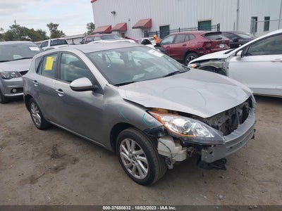Mazda 3 2013