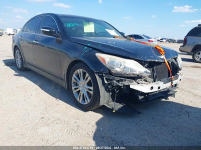 Hyundai Genesis 2013