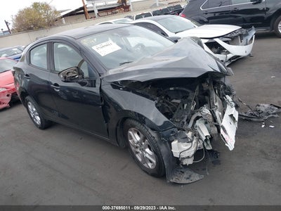 Toyota Yaris ia 2017