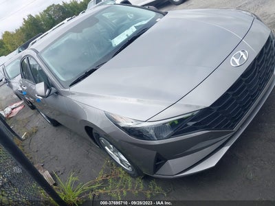 Hyundai Elantra 2023