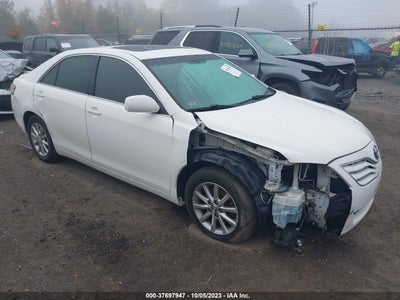 Toyota Camry 2011