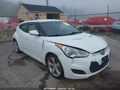 Hyundai Veloster 2013