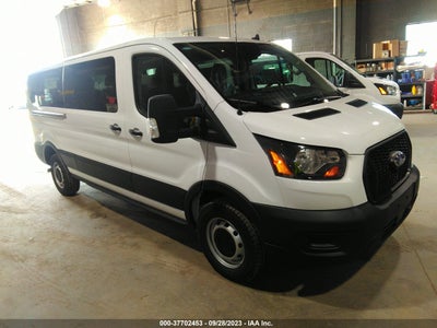 Ford Transit-350 2023