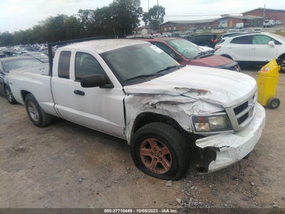 Ram Dakota 2011
