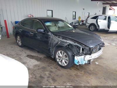 Infiniti M37 2011