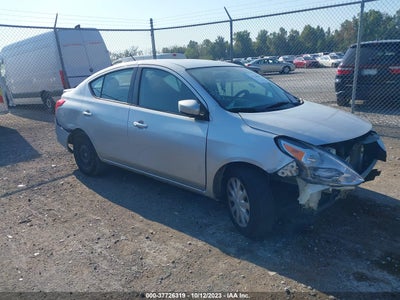Nissan Versa 2016