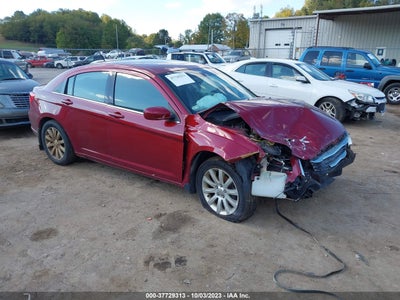 CHRYSLER 200 2011