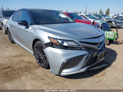 Toyota Camry 2021