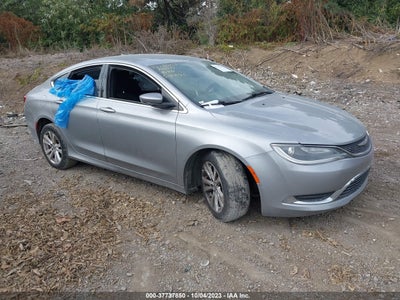 CHRYSLER 200 2015