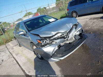 Toyota Camry 2018