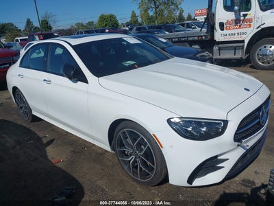 Mercedes-Benz E-Class 2022