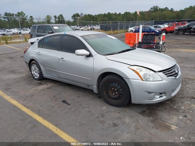 Nissan Altima 2011