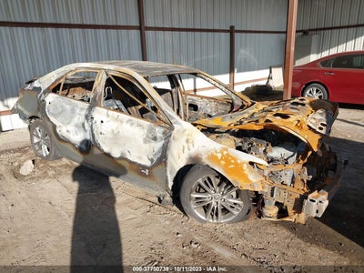 Toyota Camry 2016
