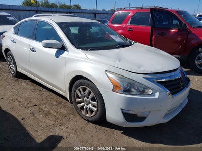 Nissan Altima 2015