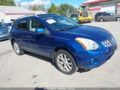 Nissan Rogue 2011