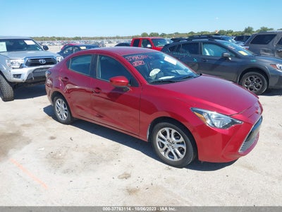 Scion Ia 2016