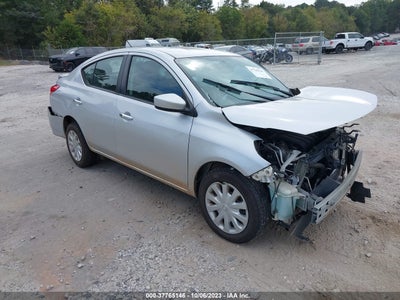 Nissan Versa 2016