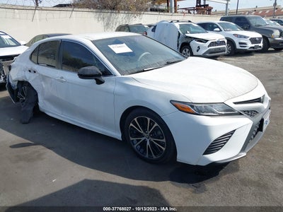 Toyota Camry 2018