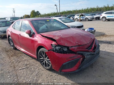 Toyota Camry 2021