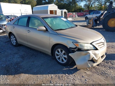 Toyota Camry 2011