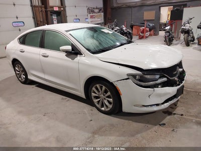 Chrysler 200 2015