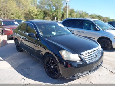 Infiniti M35 2006