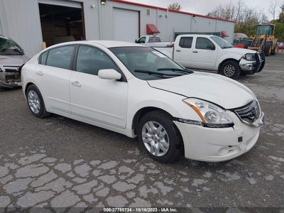 Nissan Altima 2012
