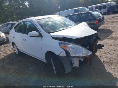 Nissan Versa 2016