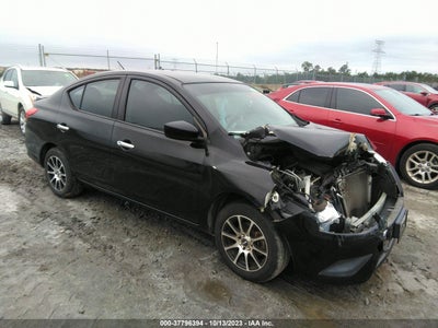 Nissan Versa 2016