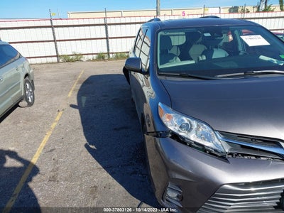 Toyota Sienna 2018