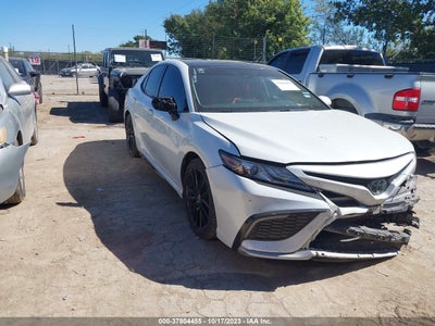 Toyota Camry 2022